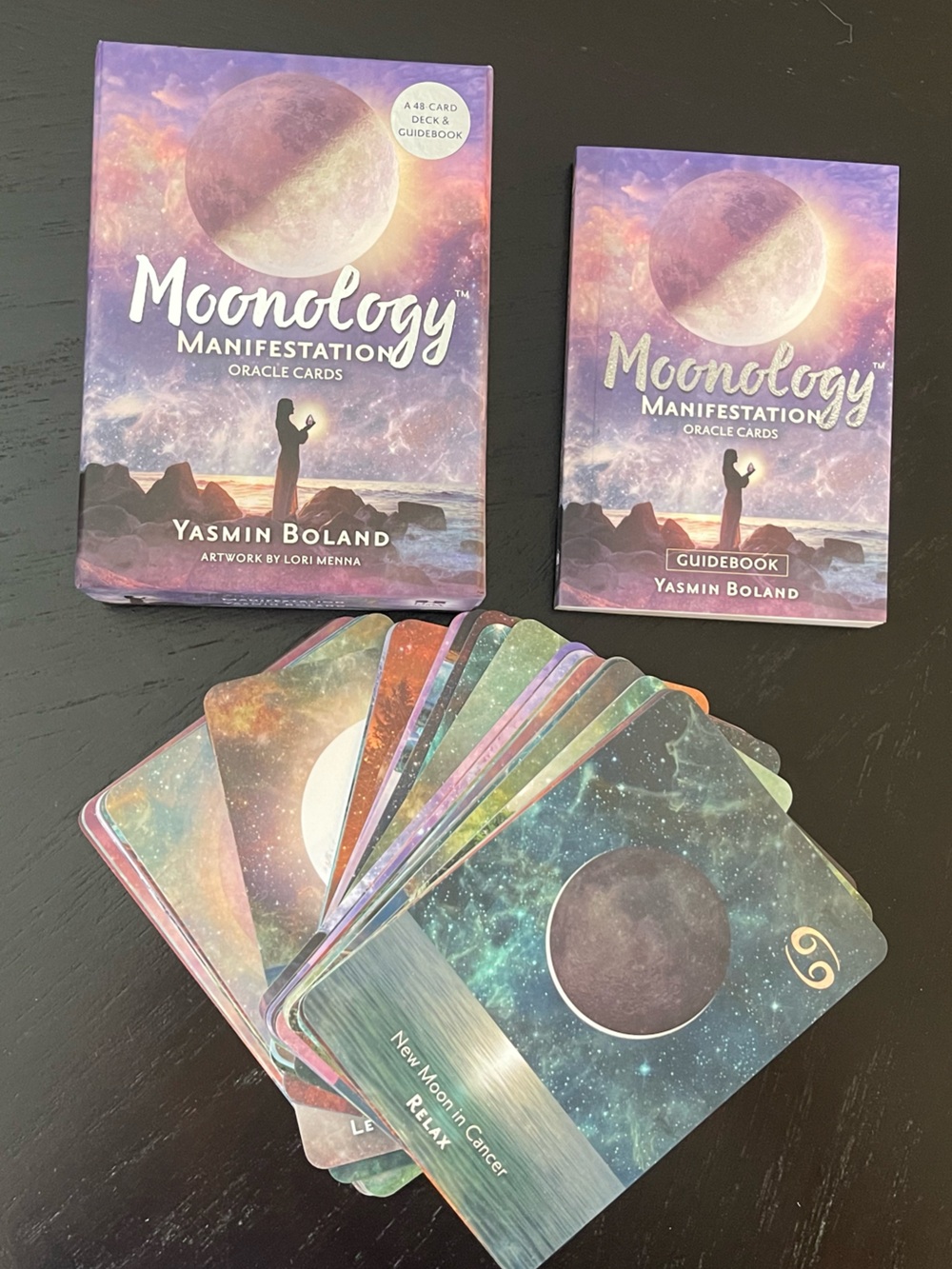 Moonology Manifestation Oracle Cards 🌕 - Picture 2 of 6